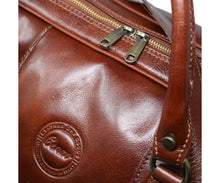 Load image into Gallery viewer, Cenzo Italian Leather Duffle Travel Bag 8
