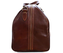 Load image into Gallery viewer, Cenzo Italian Leather Duffle Travel Bag 3
